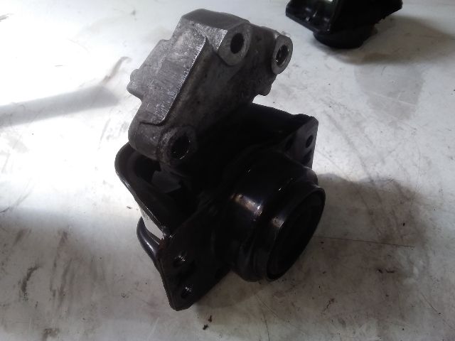 bontott CITROËN C4 PICASSO Motor Tartó Bak Jobb