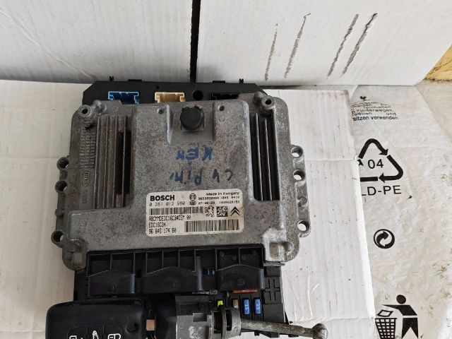 bontott CITROËN C4 PICASSO Motorvezérlő