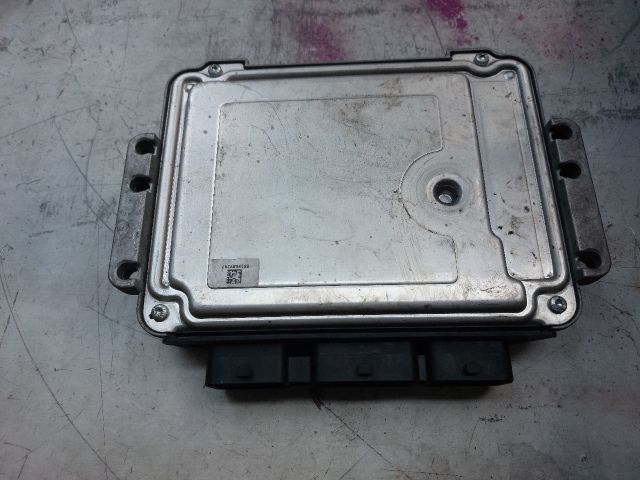 bontott CITROËN C4 PICASSO Motorvezérlő