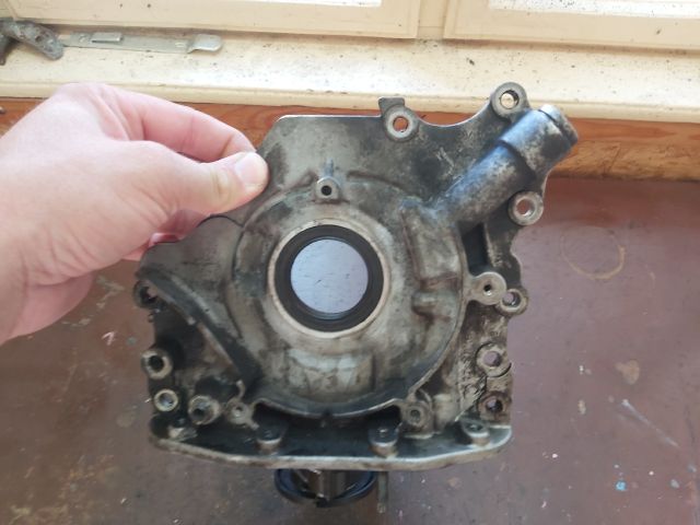 bontott CITROËN C4 PICASSO Olajszivattyú