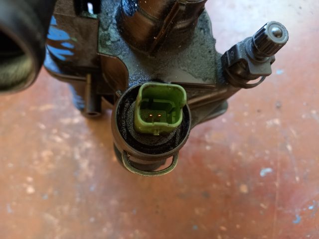 bontott CITROËN C4 PICASSO Termosztátház