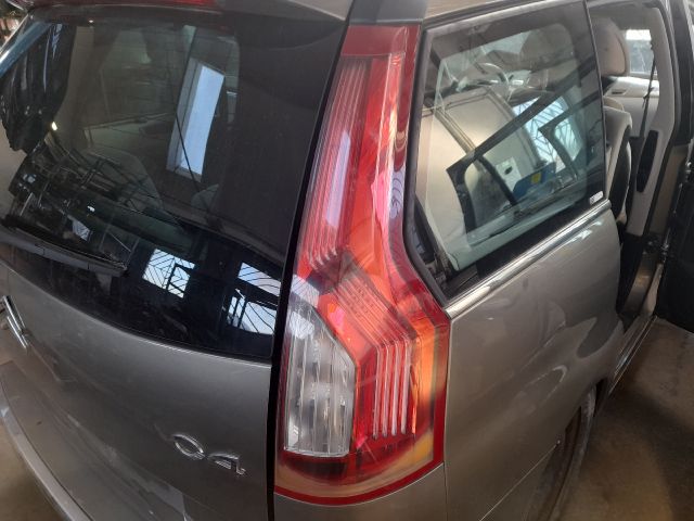 bontott CITROËN C4 PICASSO Vízhűtő Radiátor (Klímás)