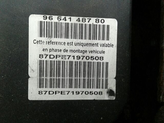 bontott CITROËN C4 PICASSO ABS Kocka