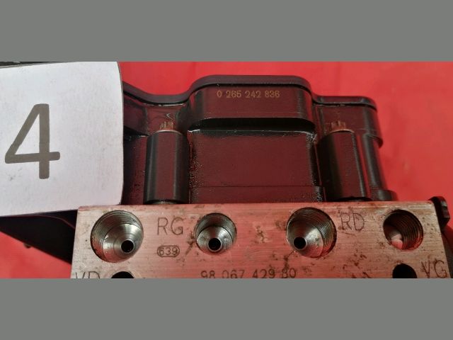 bontott CITROËN C4 PICASSO ABS Kocka