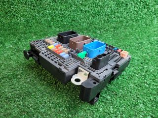 bontott CITROËN C4 PICASSO Biztosítéktábla Motortér