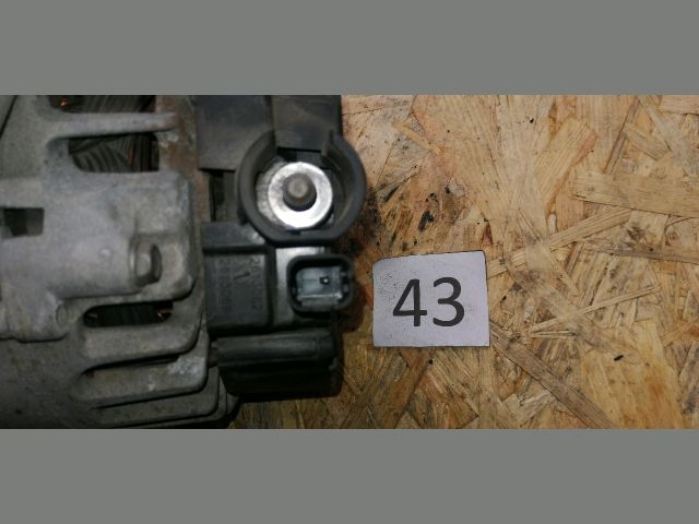 bontott CITROËN C4 PICASSO Generátor