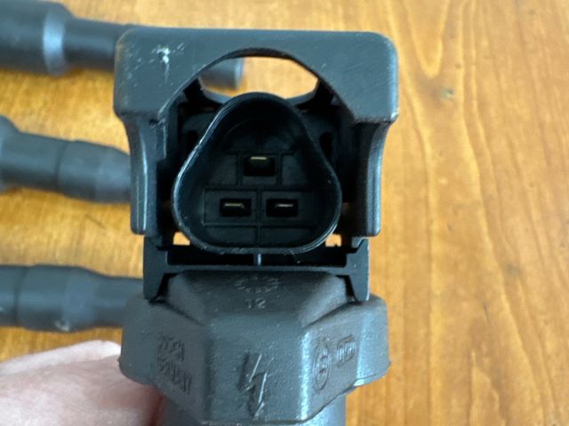 bontott CITROËN C4 PICASSO Gyújtótrafó Szett