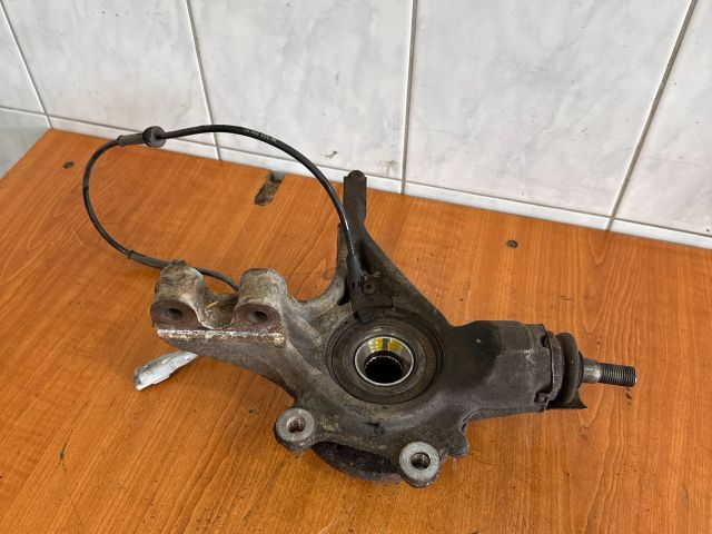 bontott CITROËN C4 PICASSO Jobb első Csonkállvány Kerékaggyal