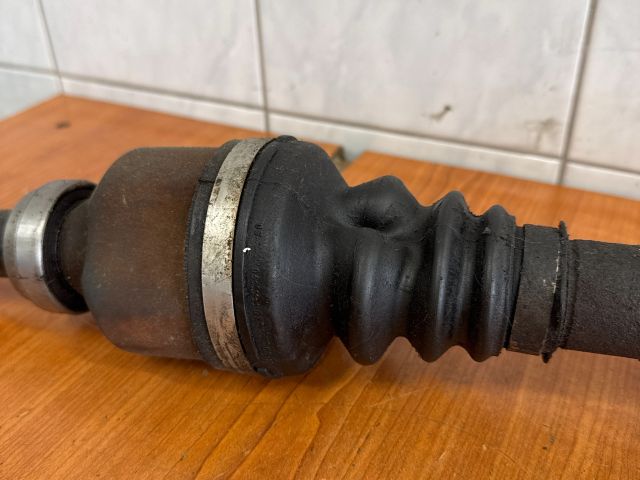 bontott CITROËN C4 PICASSO Jobb Féltengely