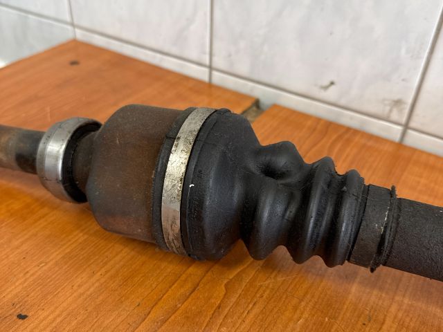 bontott CITROËN C4 PICASSO Jobb Féltengely