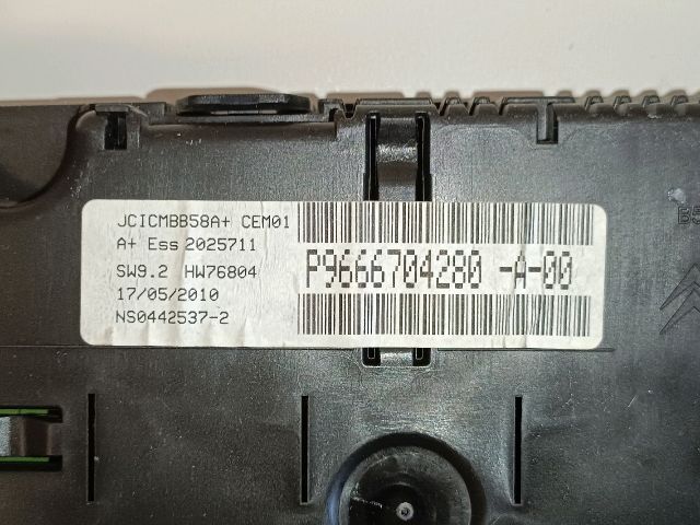 bontott CITROËN C4 PICASSO Kilométeróra