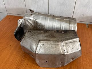 bontott CITROËN C4 PICASSO Leömlő Hővédő Lemez