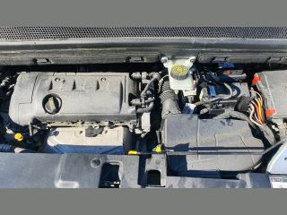 bontott CITROËN C4 PICASSO Motor (Fűzött blokk hengerfejjel)