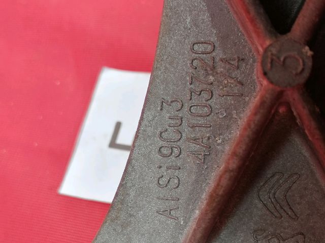 bontott CITROËN C4 PICASSO Motor Tartó Bak (Fém)