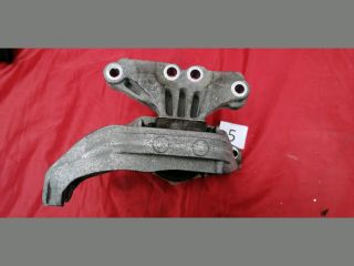 bontott CITROËN C4 PICASSO Motor Tartó Bak (Fém)