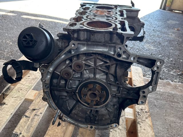 bontott CITROËN C4 PICASSO Motorblokk (Fűzött)