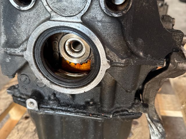 bontott CITROËN C4 PICASSO Motorblokk (Fűzött)