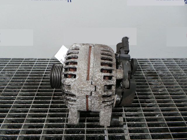 bontott CITROËN C4 PICASSO Generátor