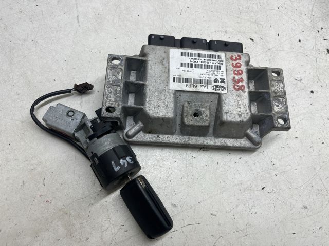 bontott CITROËN C4 PICASSO Motorvezérlő