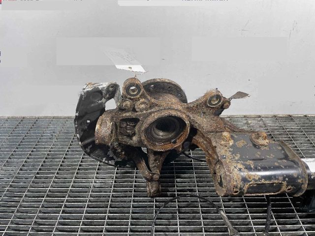 bontott CITROËN C4 PICASSO Jobb első Csonkállvány