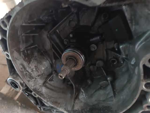 bontott CITROËN C4 PICASSO Automata Váltó