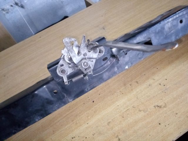 bontott CITROËN C4 PICASSO Homlokfal (Üres lemez)