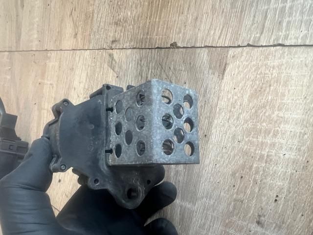 bontott CITROËN C4 PICASSO Hűtőventilátor Relé