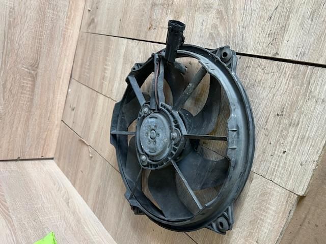 bontott CITROËN C4 PICASSO Klímahűtő Ventilátor