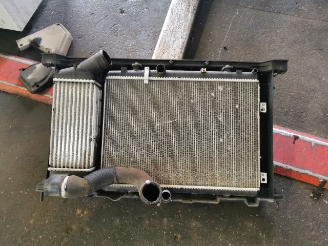 bontott CITROËN C4 PICASSO Komplett Homlokfal (Részeivel)