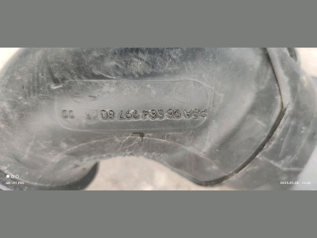 bontott CITROËN C4 PICASSO Légbeömlő Cső