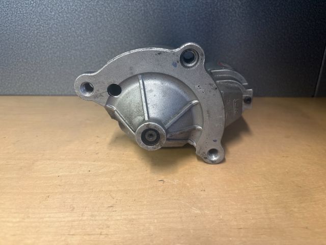 bontott CITROËN C4 PICASSO Önindító