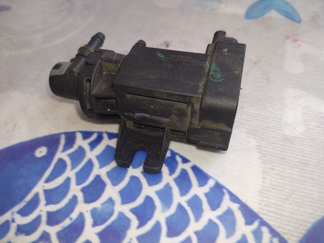 bontott CITROËN C4 PICASSO Turbó Vákum Szelep