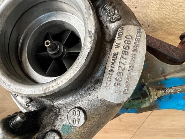 bontott CITROËN C4 PICASSO Turbó