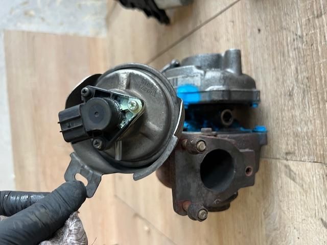 bontott CITROËN C4 PICASSO Turbó