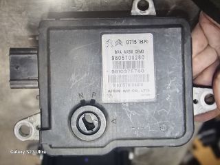 bontott CITROËN C4 PICASSO Automata Váltó Elektronika