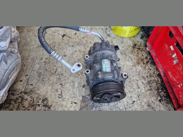 bontott CITROËN C4 PICASSO Klímakompresszor