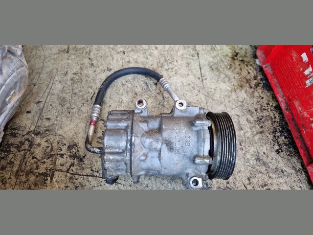 bontott CITROËN C4 PICASSO Klímakompresszor