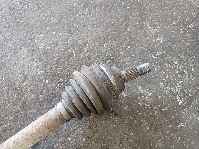 bontott CITROËN C4 PICASSO Bal Féltengely