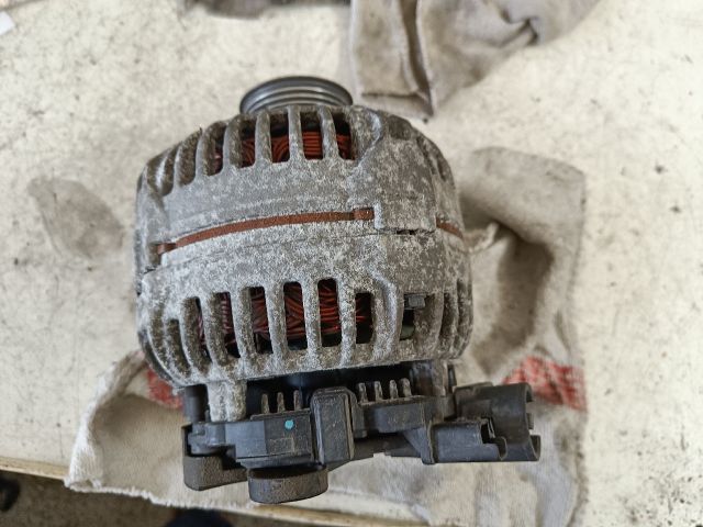 bontott CITROËN C4 PICASSO Generátor