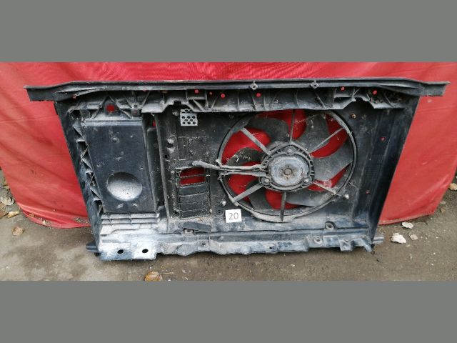 bontott CITROËN C4 PICASSO Homlokfal (Üres lemez)