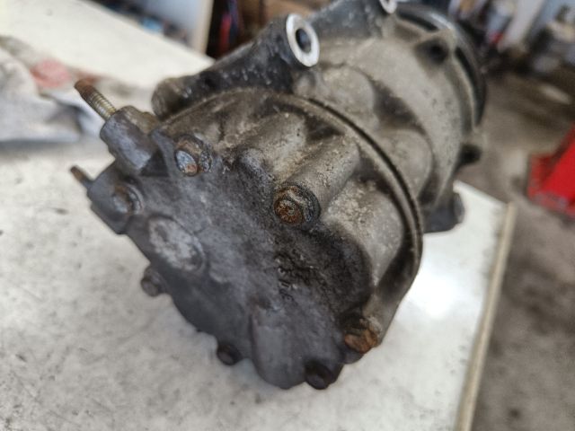 bontott CITROËN C4 PICASSO Klímakompresszor