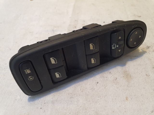 bontott CITROËN C4 PICASSO Ablakemelő és Tükör Kapcsoló