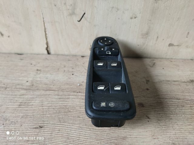 bontott CITROËN C4 PICASSO Ablakemelő és Tükör Kapcsoló