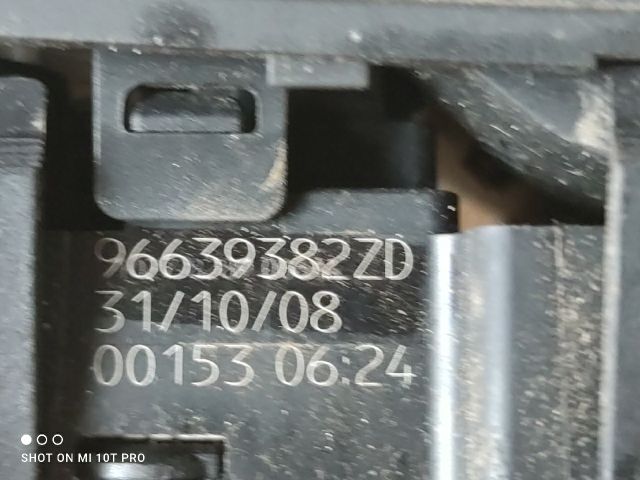 bontott CITROËN C4 PICASSO Ablakemelő és Tükör Kapcsoló