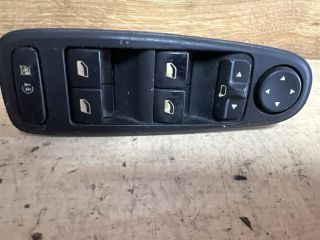 bontott CITROËN C4 PICASSO Ablakemelő Kapcsoló Négyes / Kettes