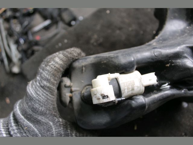 bontott CITROËN C4 PICASSO Ablakmosó Tartály