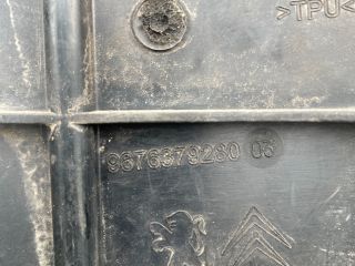 bontott CITROËN C4 PICASSO Akkumulátor Tartó