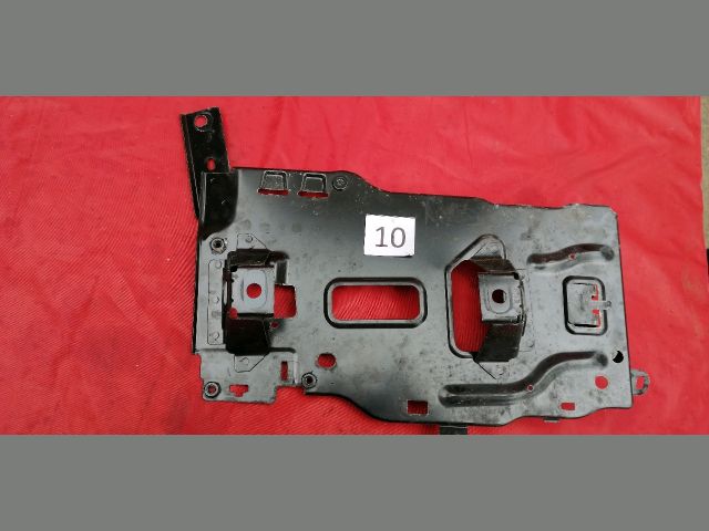 bontott CITROËN C4 PICASSO Akkumulátor Tartó