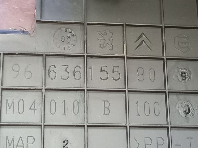 bontott CITROËN C4 PICASSO Akkumulátor Tartó