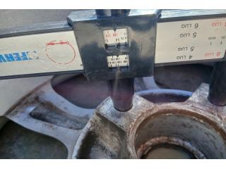 bontott CITROËN C4 PICASSO Alufelni Szett Gumival